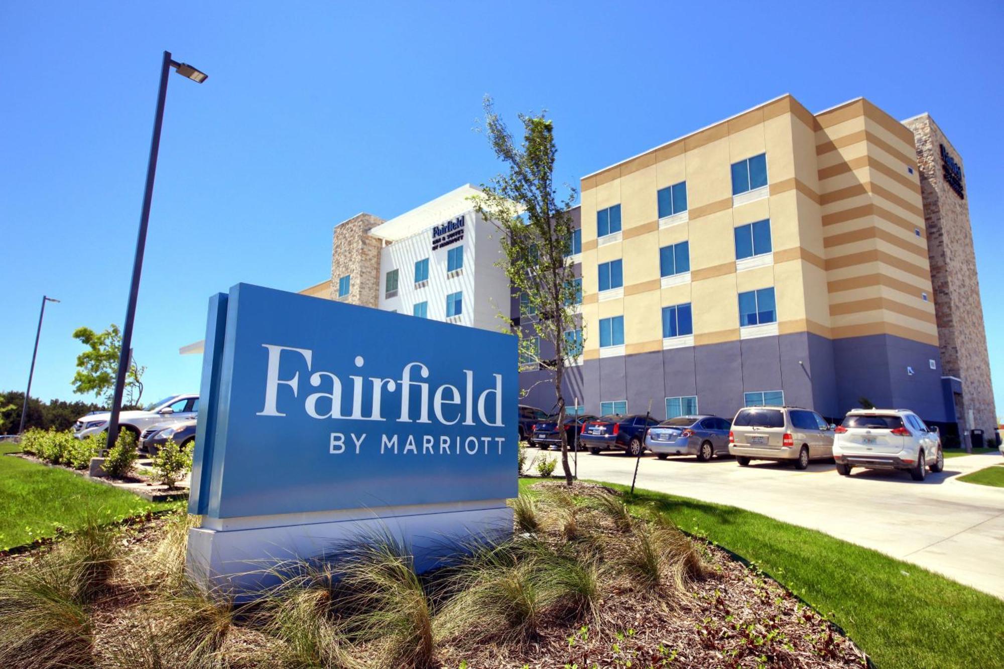 Fairfield Inn & Suites By Marriott Dallas Cedar Hill Exterior foto