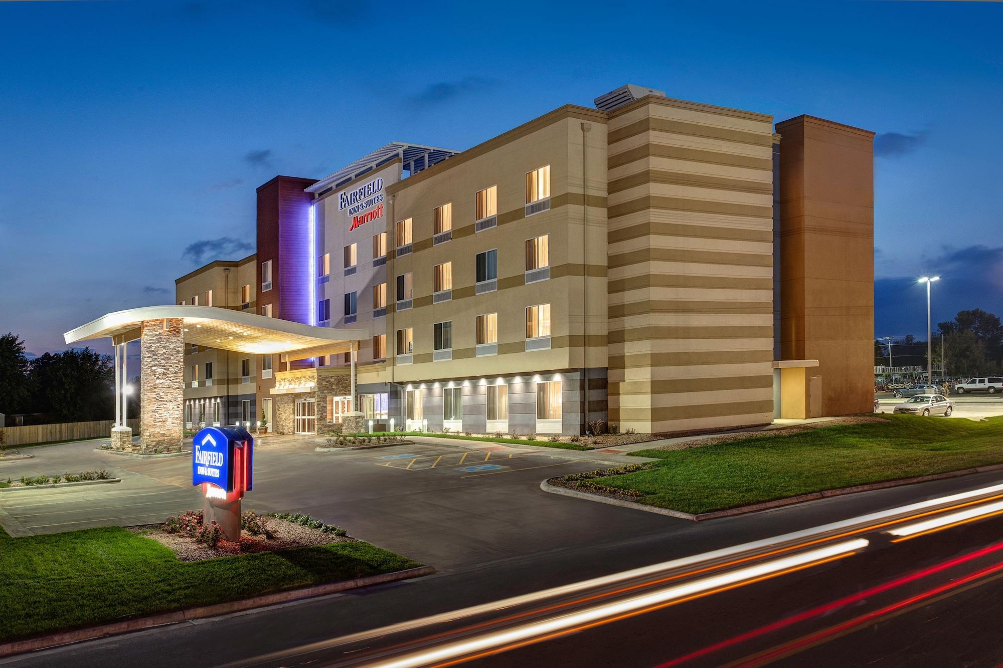 Fairfield Inn & Suites By Marriott Dallas Cedar Hill Exterior foto